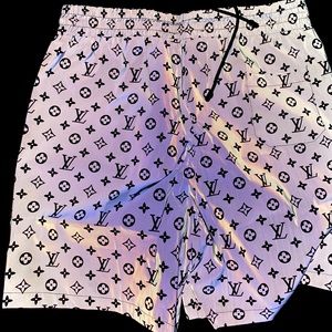 Lv reflective shorts